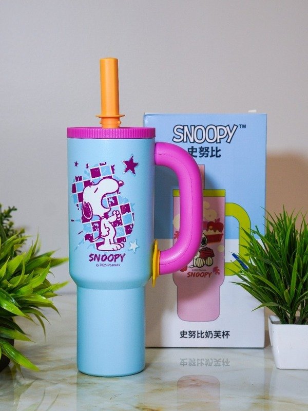 Snoopy Peanuts 1200ml Stainless Steel Ice Cup Tumbler Light Blue with Magenta Pink Handle