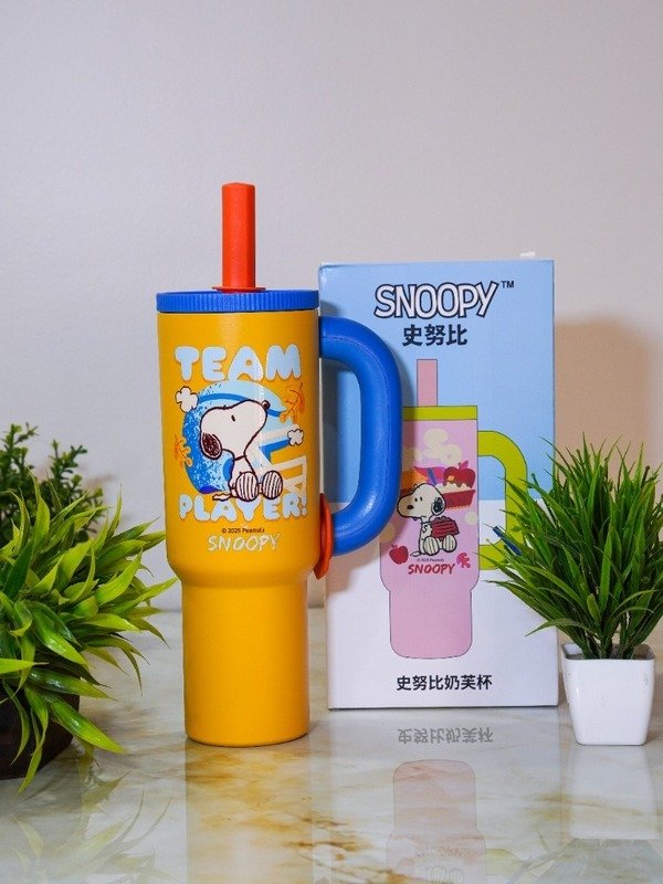 Snoopy Peanuts 1200ml Stainless Steel Ice Cup Tumbler Yellow with Blue Handle