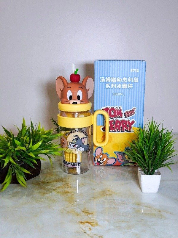 Tom and Jerry 1060ml Ice Cup Tumbler Jerry Yellow with 3D Head Lid and Box